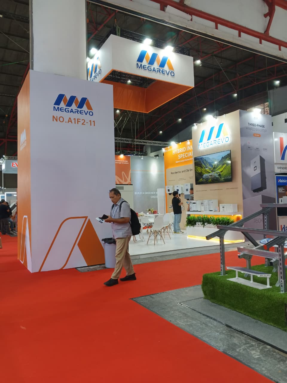 Megarevo Booth 3